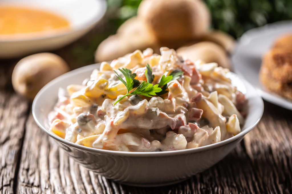 Kartoffelsalat für Faule: Das einfache Rezept aus Omas Kochbuch