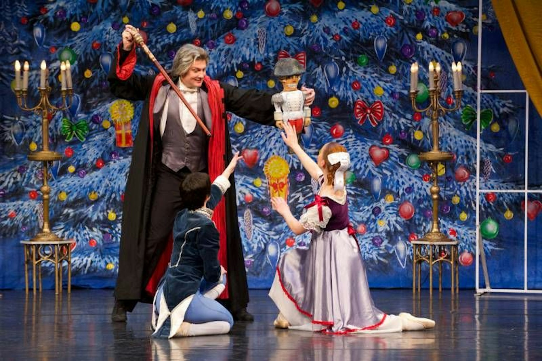 Mit Clara in die Traumwelt reisen: <em>Der Nussknacker</em> für Kinder und Eltern.