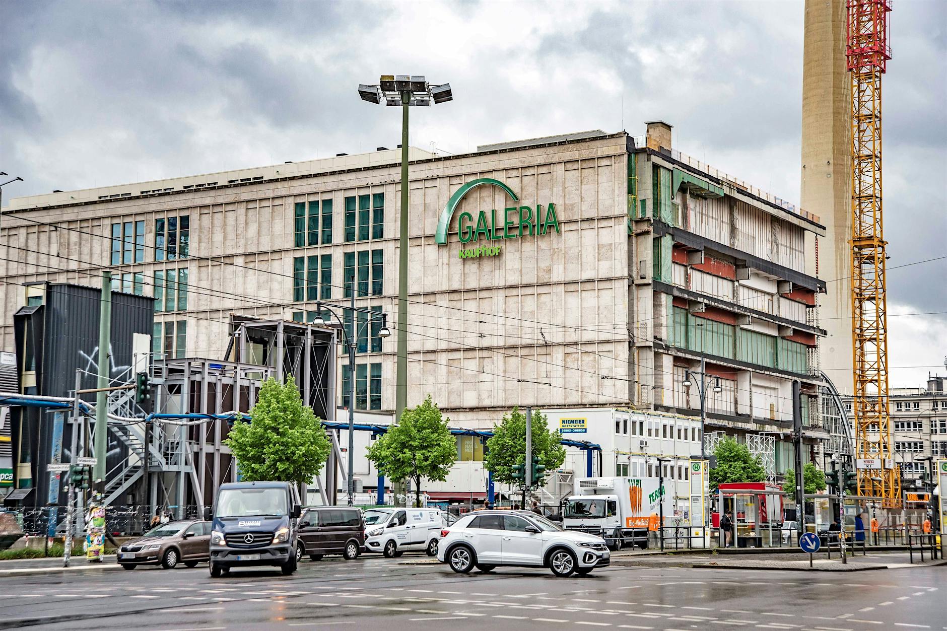 „Vergiftete Angebote!“ Verdi ruft zu Warnstreik bei Galeria auf