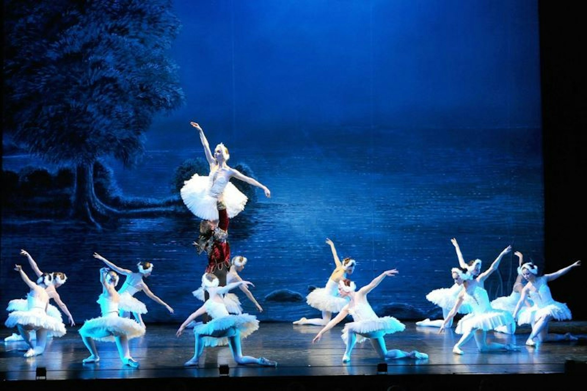 Erleben Sie Tschaikowskys Meisterwerk – kindgerecht und bezaubernd.  Ein Märchen zum Staunen und Träumen als unvergessliches Familienerlebnis.