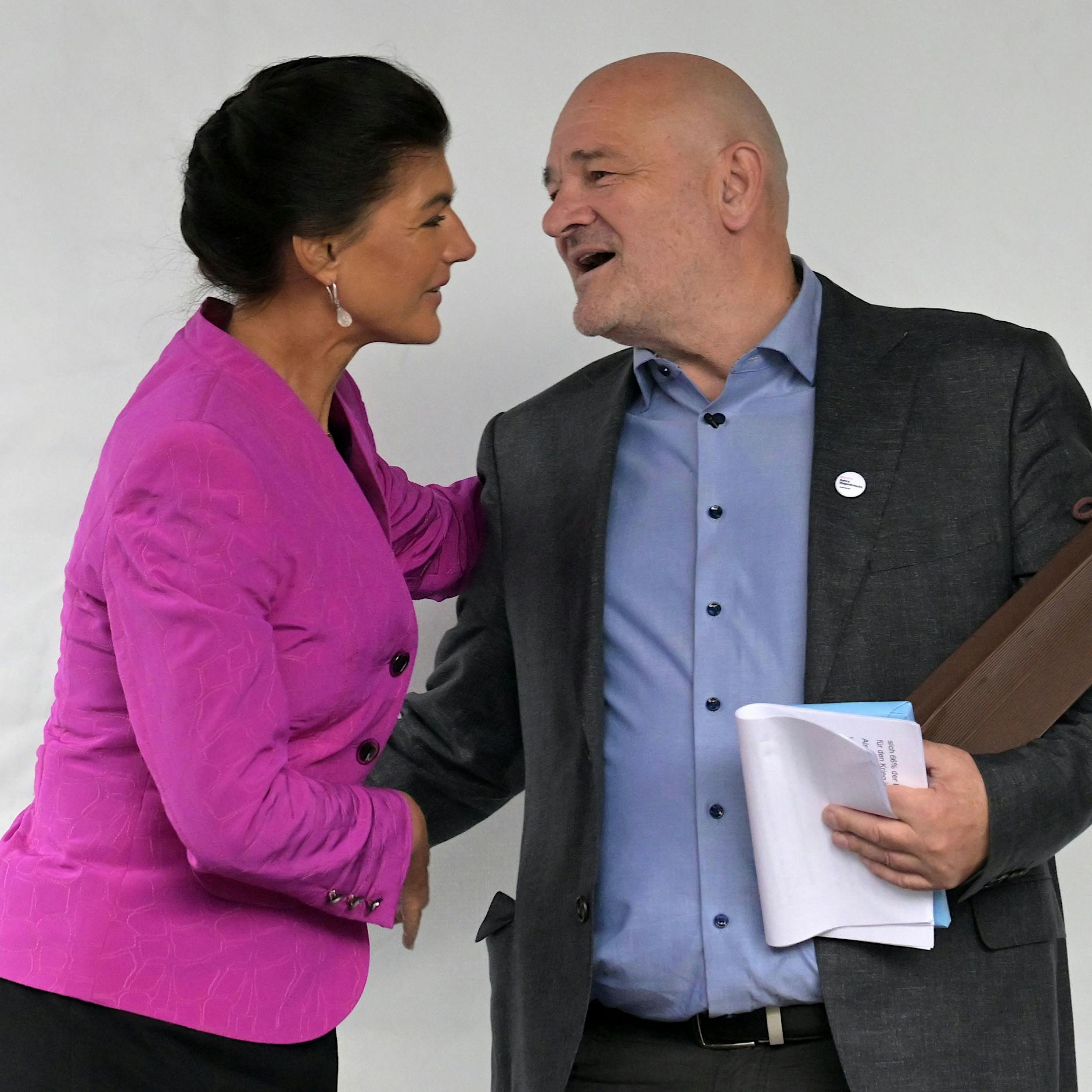 „Pseudo-Pazifismus“: Schwere Vorwürfe gegen das BSW in Brandenburg