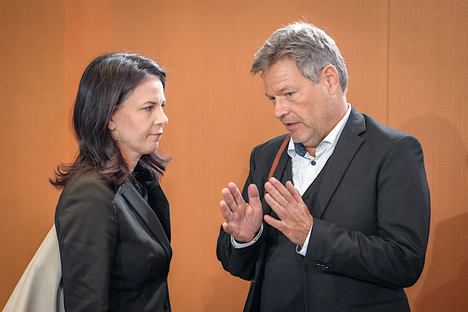 Auch Annalena Baerbock und Robert Habeck äußerten sich zum Trump-Comeback.