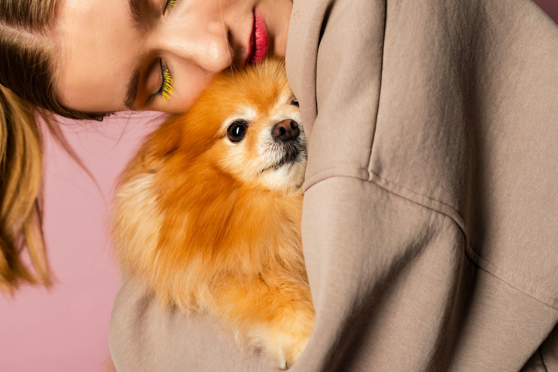 Die Liebe ist vorbei, der Partner weg, den Hund möchten aber beide behalten. Geht das nach einer Trennung?