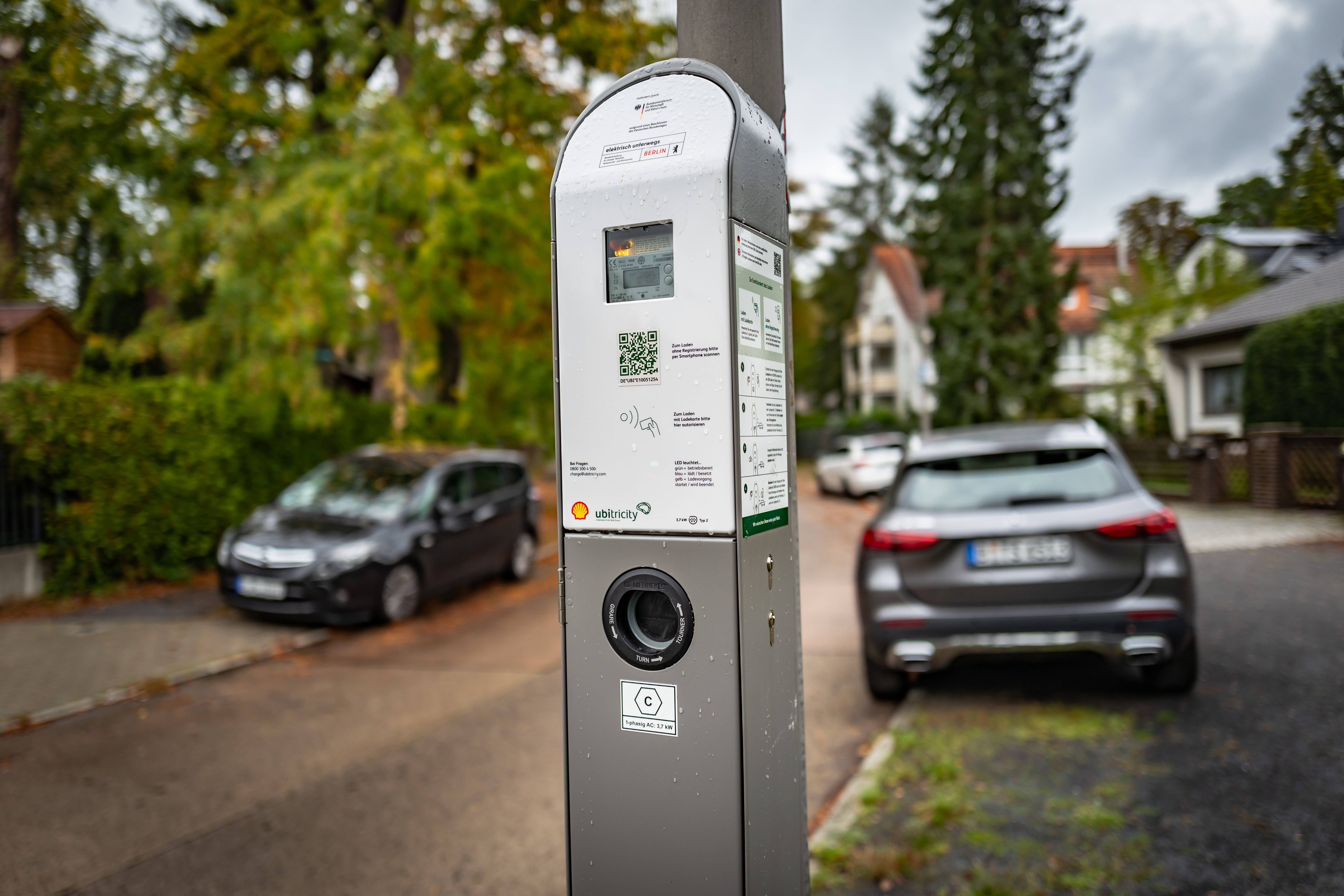 Image - Berlin und Brandenburg unter Strom: Ladesäulen für E-Autos verdoppeln sich