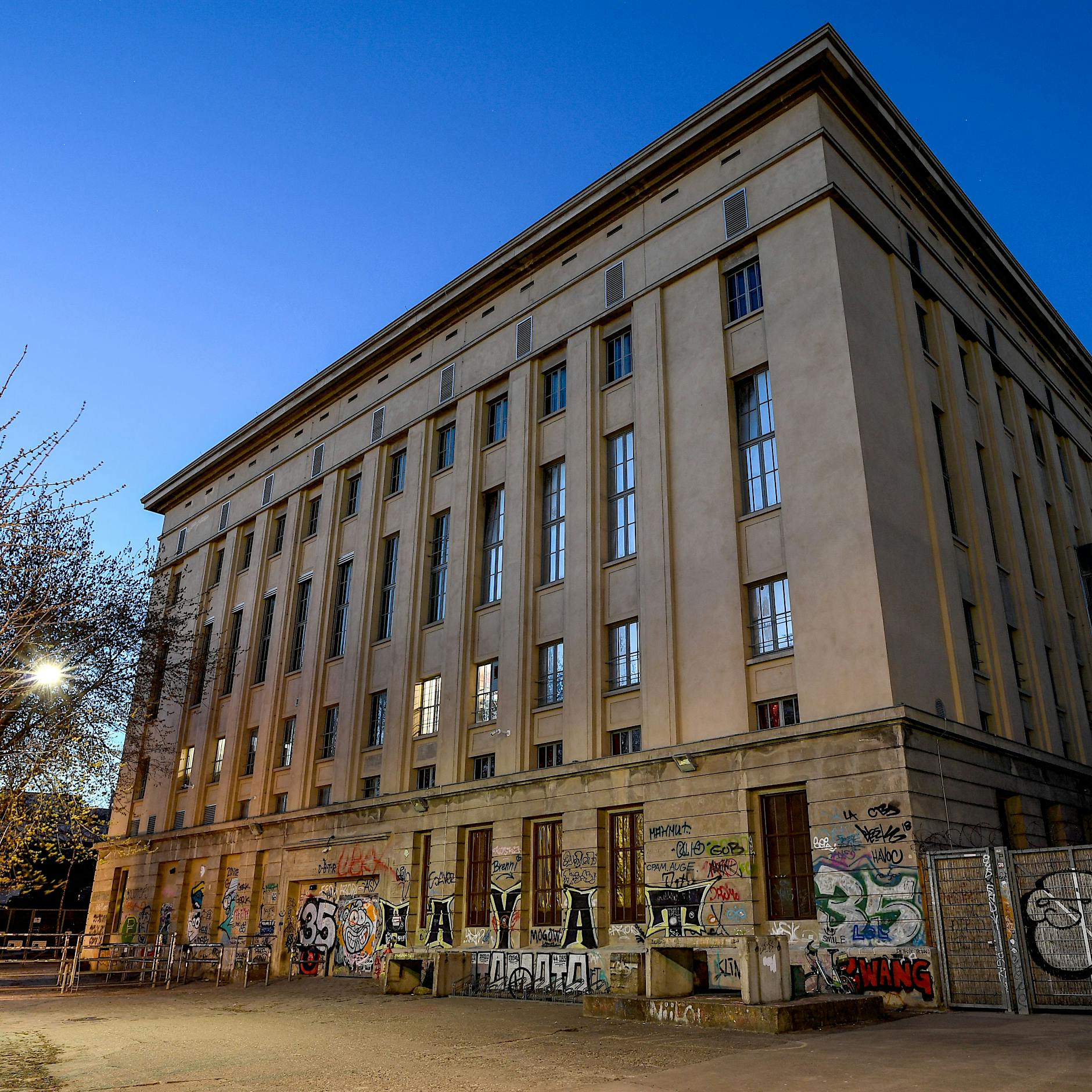 20 Jahre Berghain: Was plant der Berliner Techno-Tempel für die große Klubnacht?