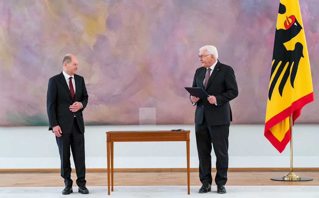Bundespräsident spricht mit Kanzler und CDU-Chef: Neuwahlen stehen im Raum – Bericht