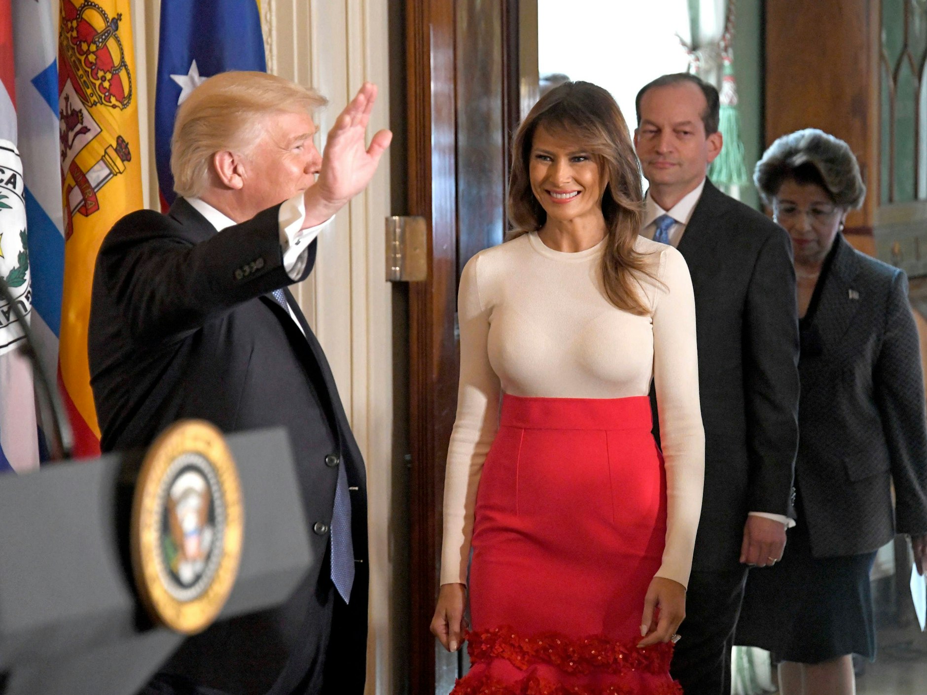 Melania Trump - Figure 8