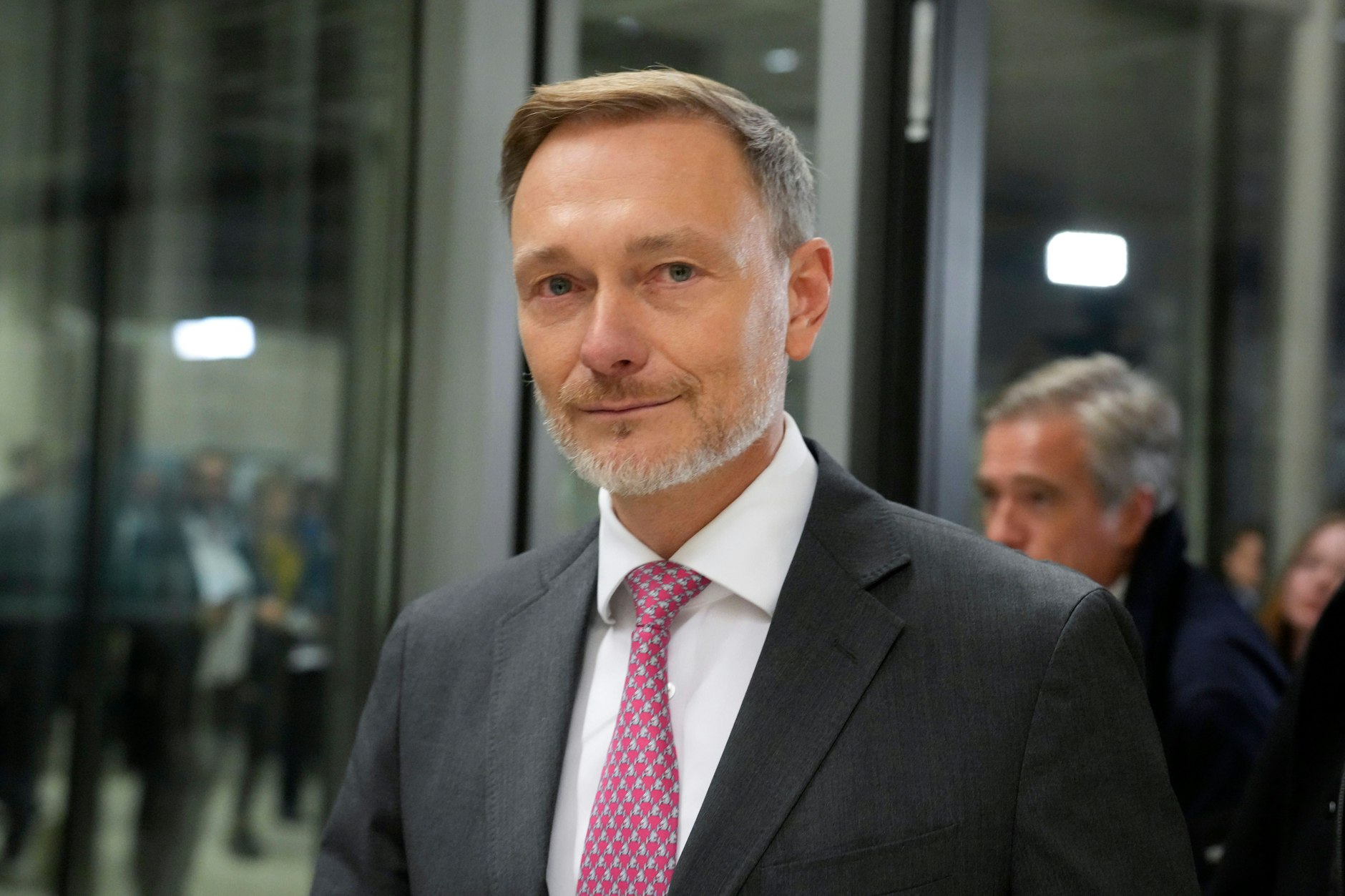 Christian Lindner wurde von Kanzler Olaf Scholz gefeuert, jetzt bekommt er ein stattliches Übergangsgeld.