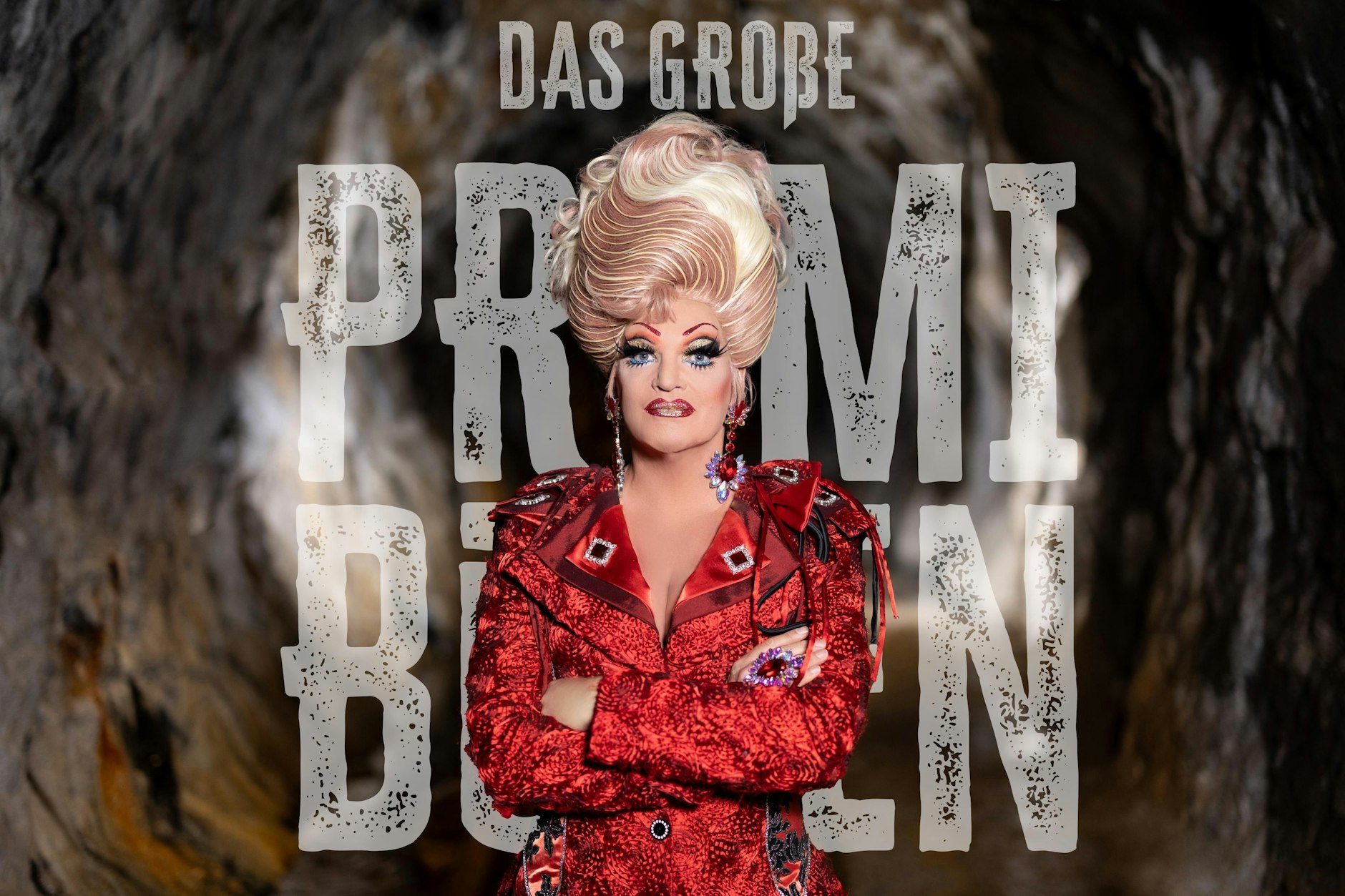 Olivia Jones hält den Promis in der Runde der Schande ihr Fehlverhalten vor.