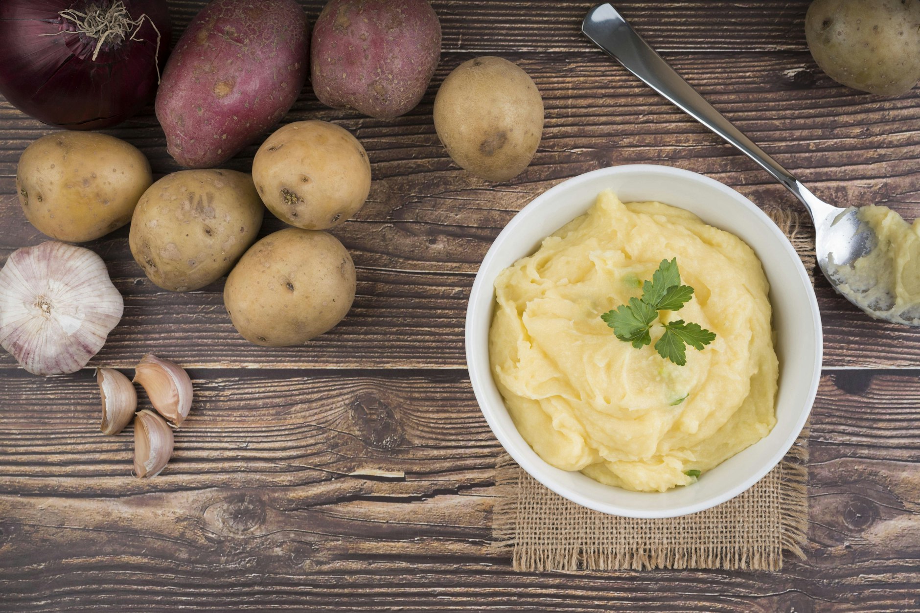 Das Rezept für Blumenkohl-Kartoffel-Stampf begeistert die ganze Familie. 