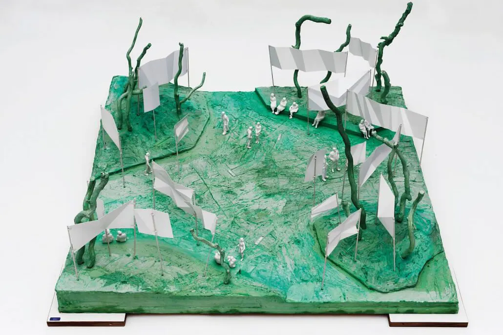 Die weißen Transparente des Siegerentwurfs entbehren jeglicher Botschaft.