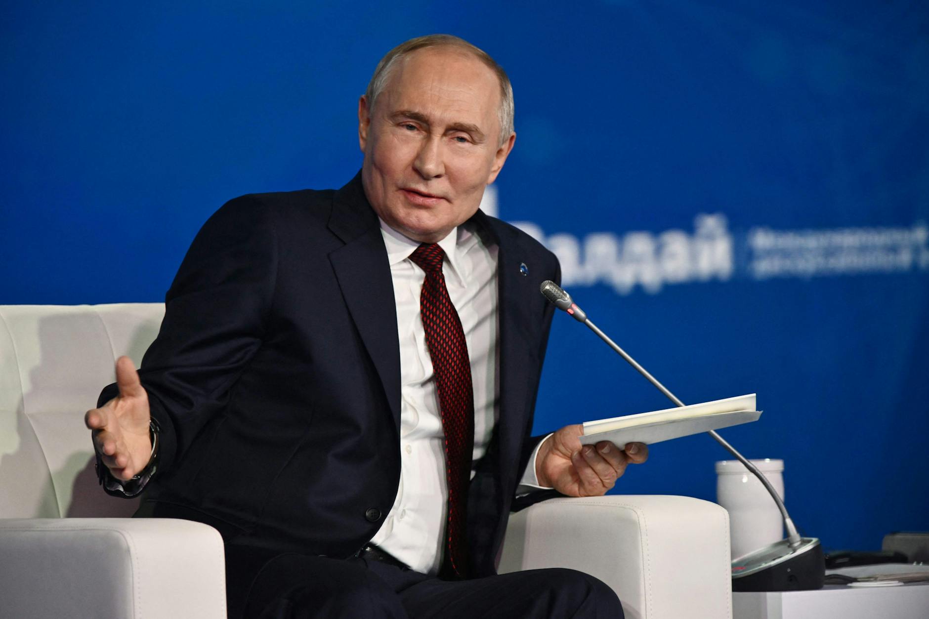 Wladimir Putin beim Waldai-Forum in Sotschi