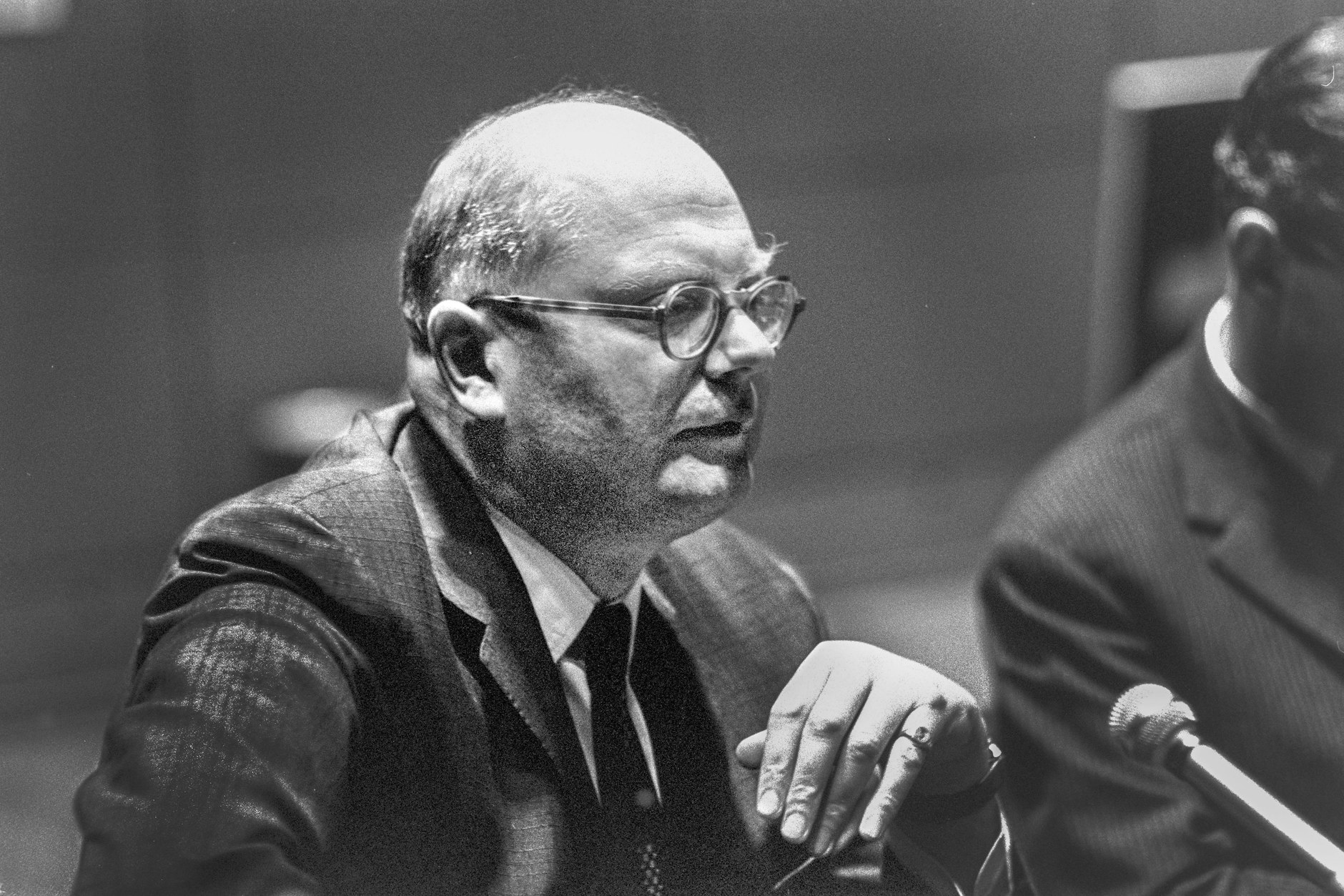 Im Auftrag der britischen Besatzungsmacht begründete Sir Hugh Greene nach 1945 in der <a href="https://www.berliner-zeitung.de/topics/brd">Bundesrepublik Deutschland</a> den öffentlich-rechtlichen Rundfunk mit dem Nordwestdeutschen Rundfunk (NWDR).