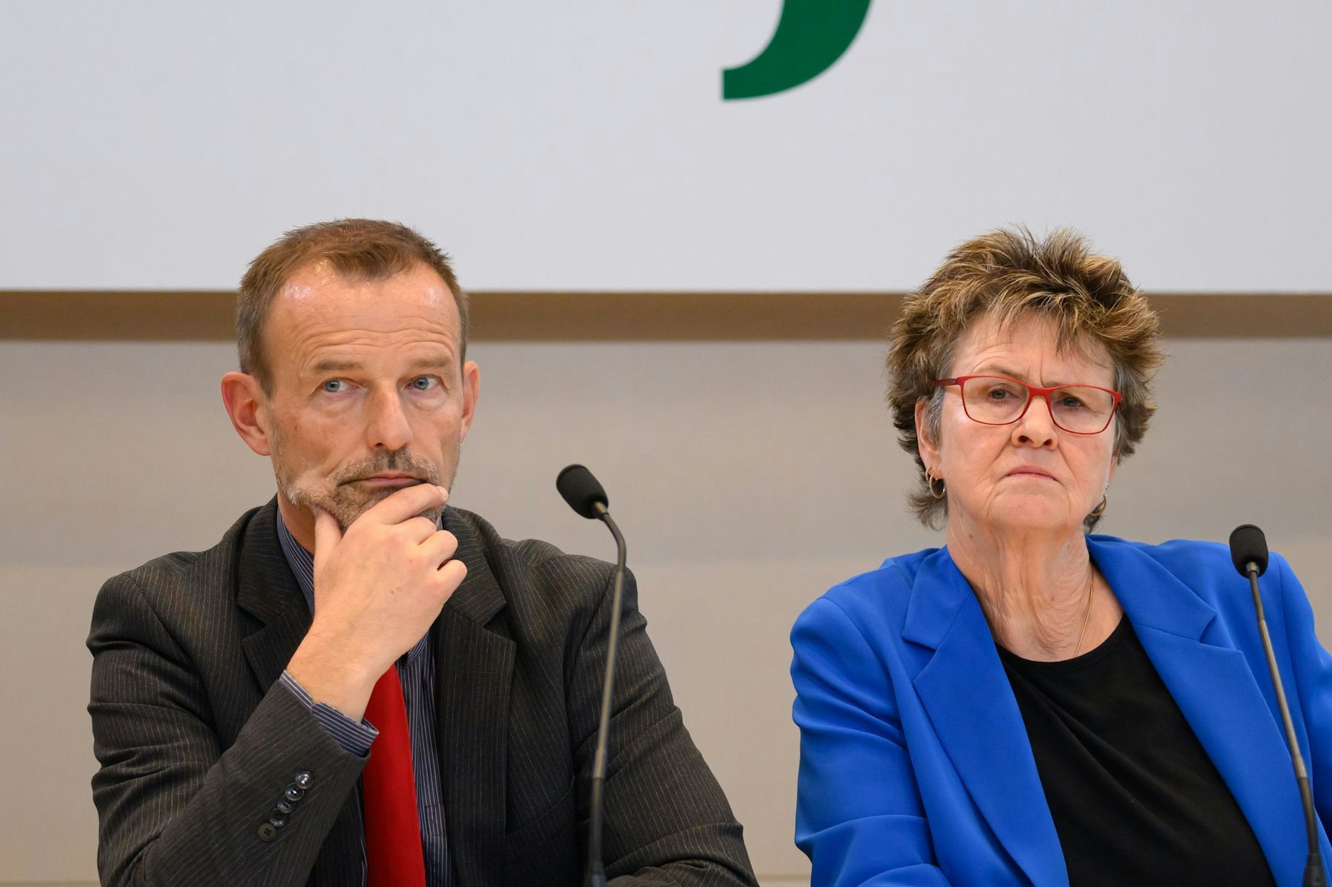 Sabine Zimmermann (r), Co-Vorsitzende des BSW Sachsen, und Jörg Scheibe, Co-Vorsitzender des BSW in Sachsen: Eine Minderheitsregierung von CDU und SPD wird nicht toleriert.