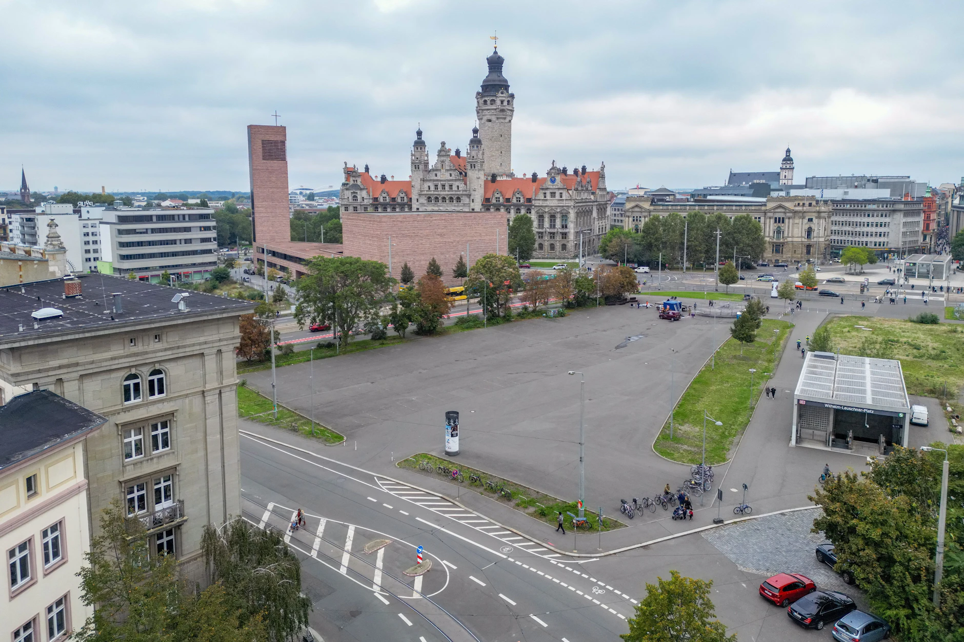 Blick auf den Wilhelm-Leuschner-Platz, Ort des geplanten Freiheits- und Einheitsdenkmal.