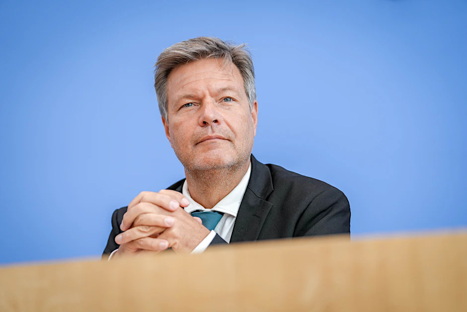 Wirtschaftsminister Robert Habeck ist zurück bei X.
