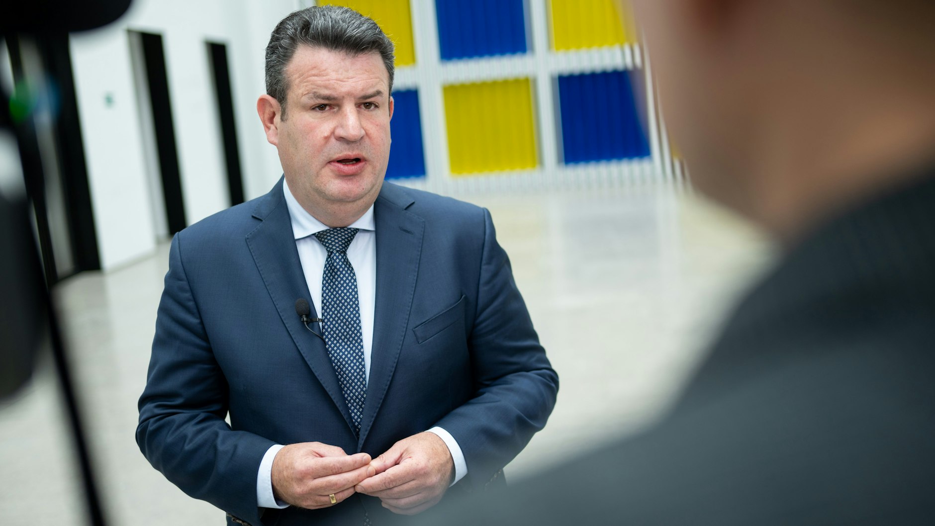 Arbeitsminister Hubertus Heil (SPD) drängt darauf, das Rentenniveau bis 2040 auf 48 Prozent festzuschreiben.