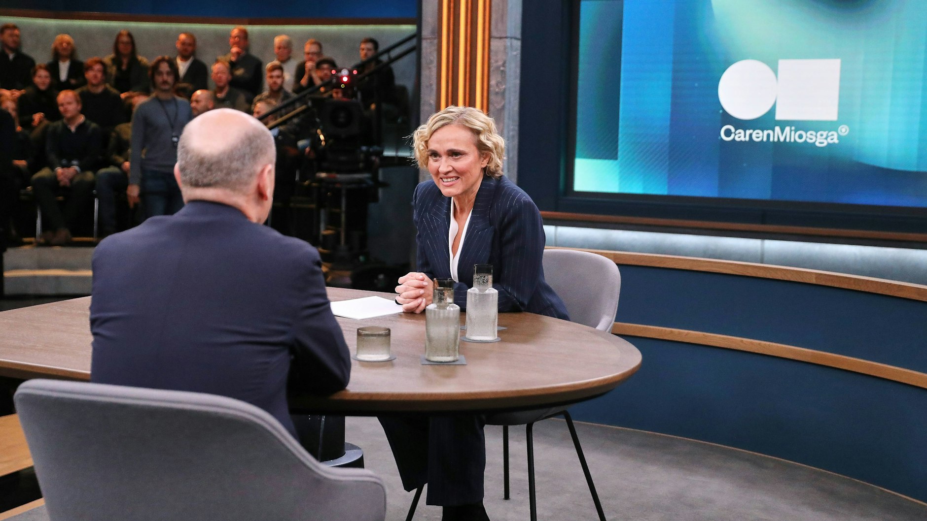 Bundeskanzler Scholz im Gespräch mit Caren Miosga.