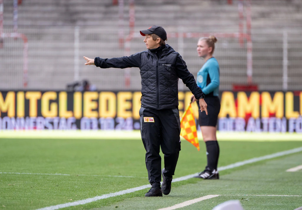 Sendikalı kadınlar Gladbach'ta puan kazandı; bir oyuncu kendini aştı