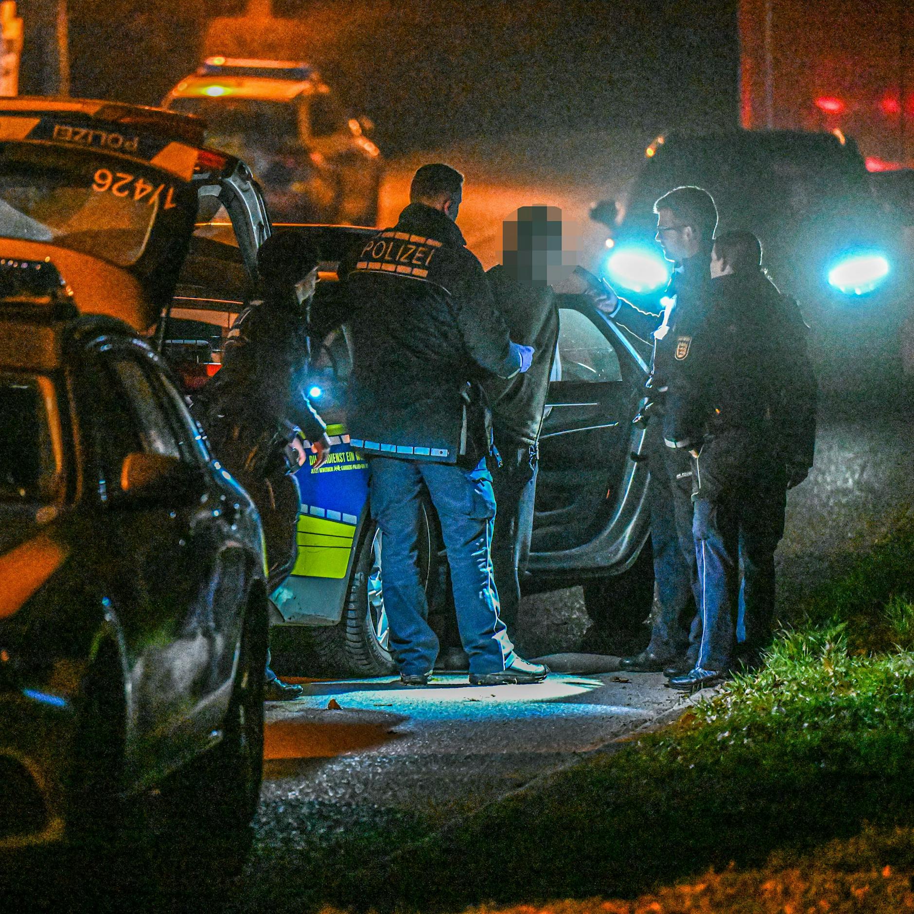 Drama auf Parkplatz: Lkw-Fahrer töten wegen Streit um Putin Kollegen!