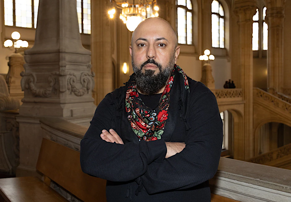 Zeuge, Opfer, Abgeordneter: Linke-Politiker Ferat Kocak sagte im Berufungsverfahren gegen zwei Neonazis erneut vor Gericht aus. 