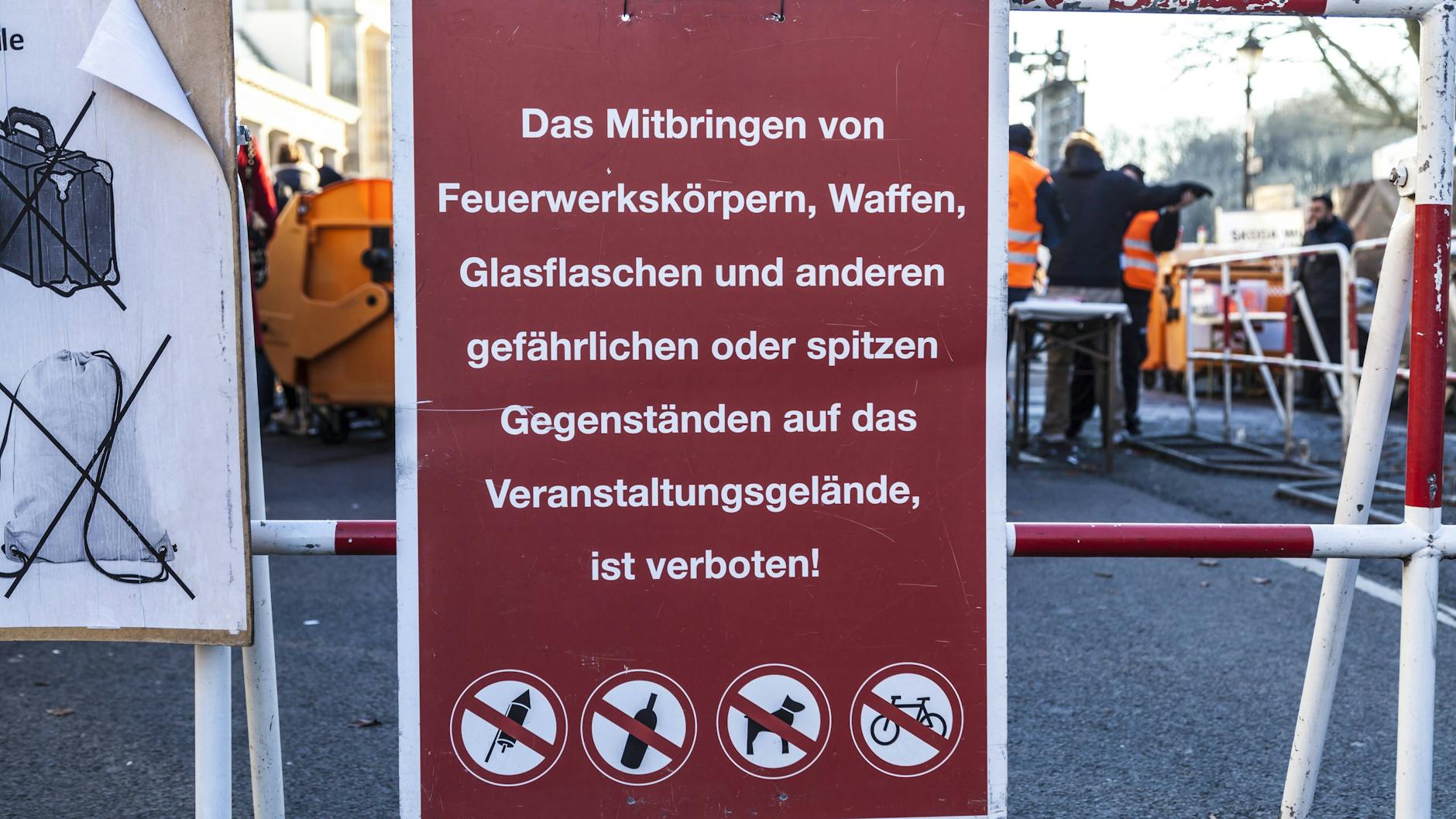 Besonders die umfangreichen Sicherheitskontrollen sind für den Veranstalter teuer.