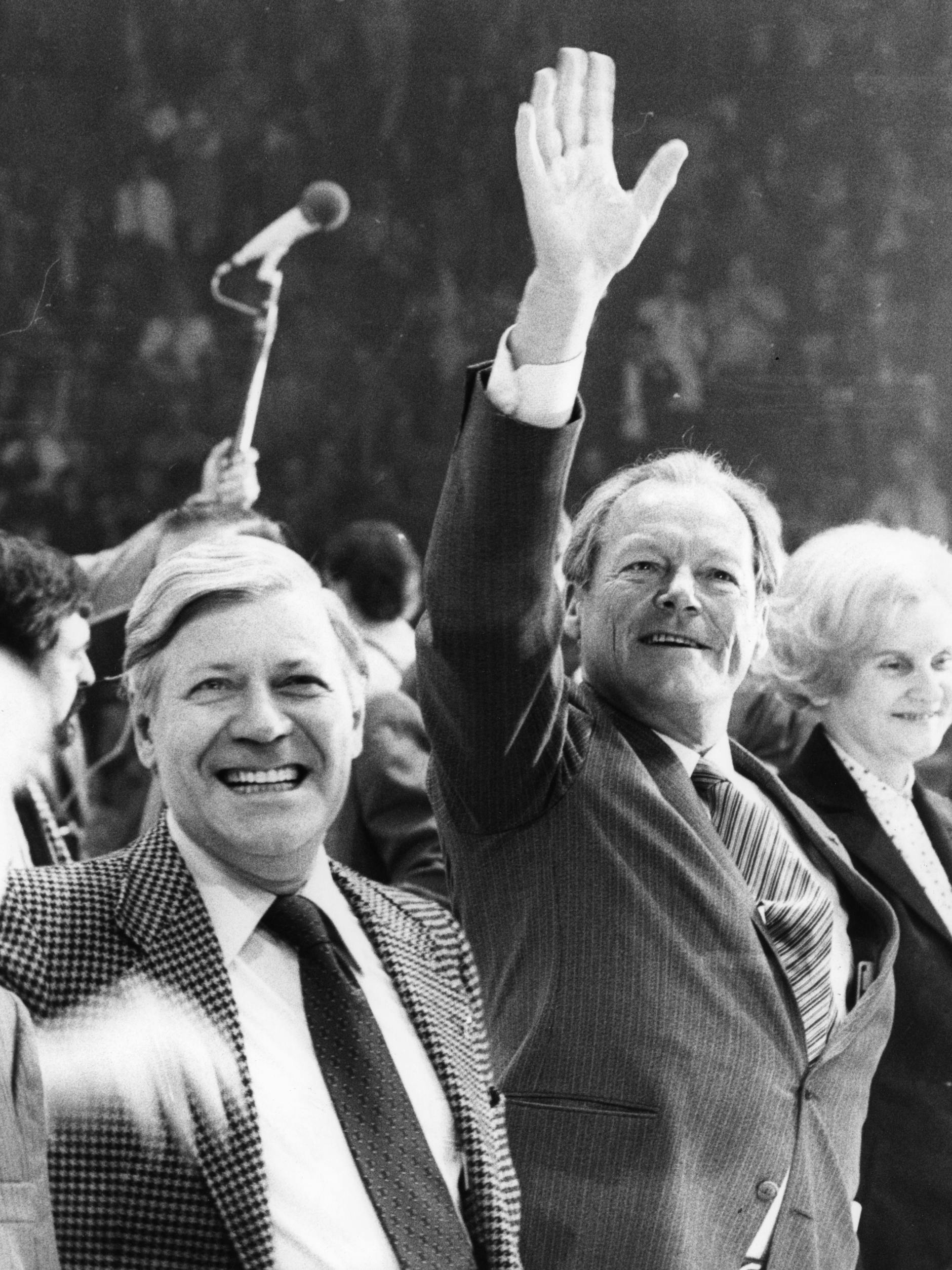 Helmut Schmidt (l.) und Willy Brandt bei einem gemeinsamen Wahlkampf-Termin