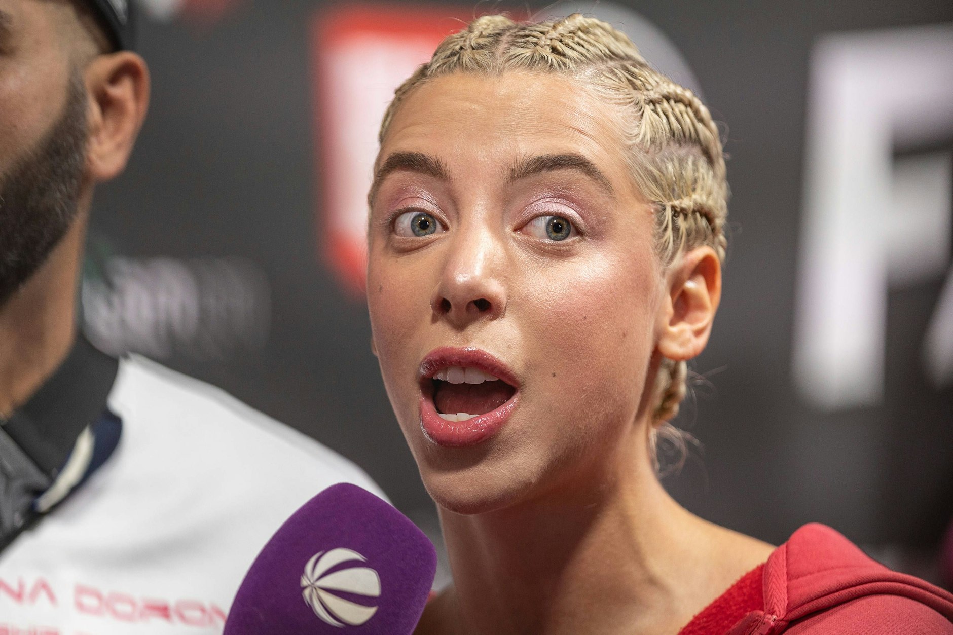 Walentina Doronina beim Fame Fighting.