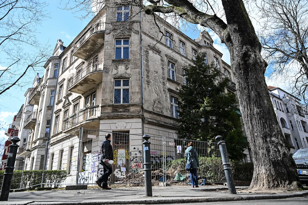 Kampf gegen Leerstand in Berlin: Neukölln verhängt rund eine halbe Million Bußgelder