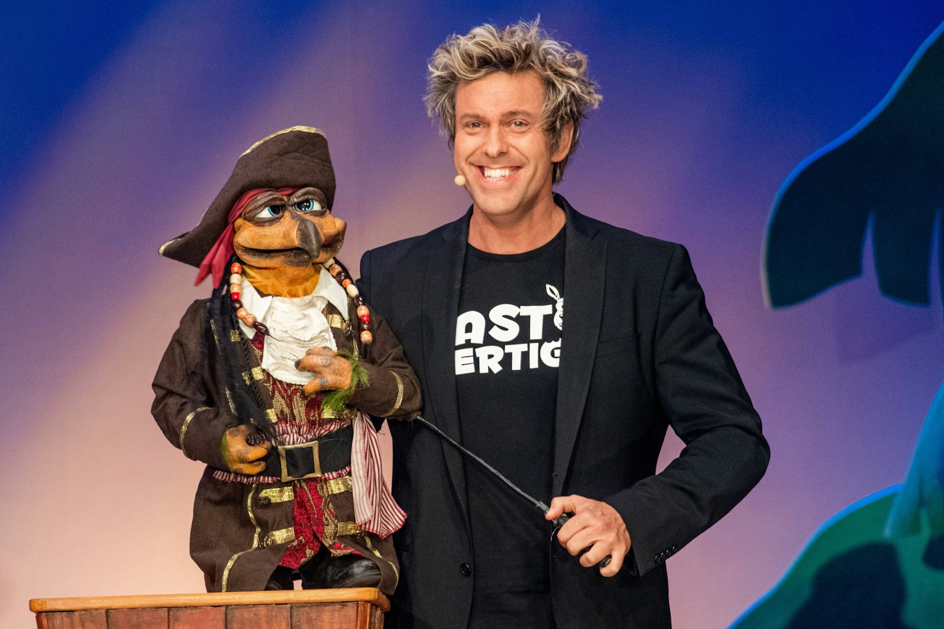 Sascha Grammel und Frederic Freiherr von Furchensumpf sind seit Jahrzehnten unzertrennlich. Doch die Zahl der Figuren des Bauchredners wird immer größer.