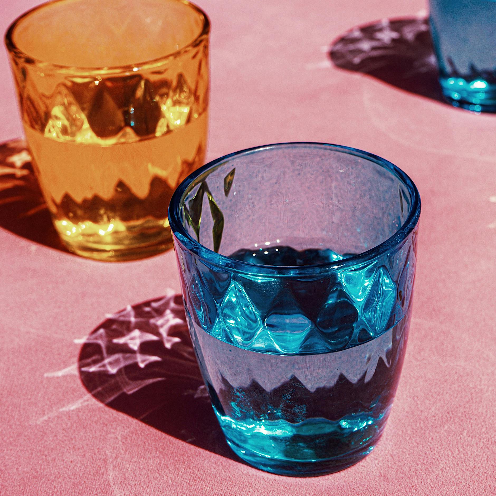 Warum Berliner Wasser schlechter für den Körper ist: Vergleich mit Sofia