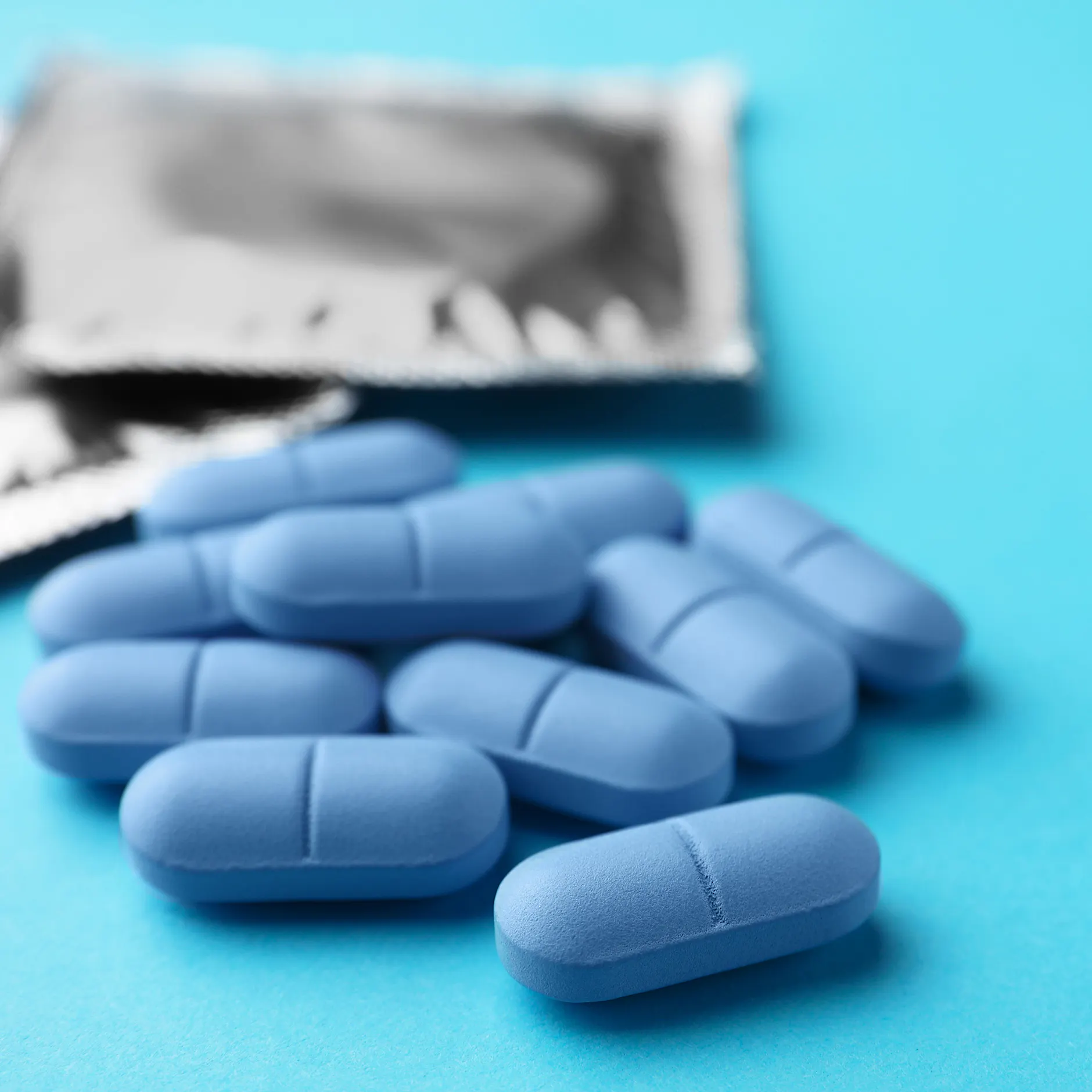 Viagra ohne Rezept: Hilft die Freigabe der Potenzpille gegen Arzneimittel-Kriminalität?