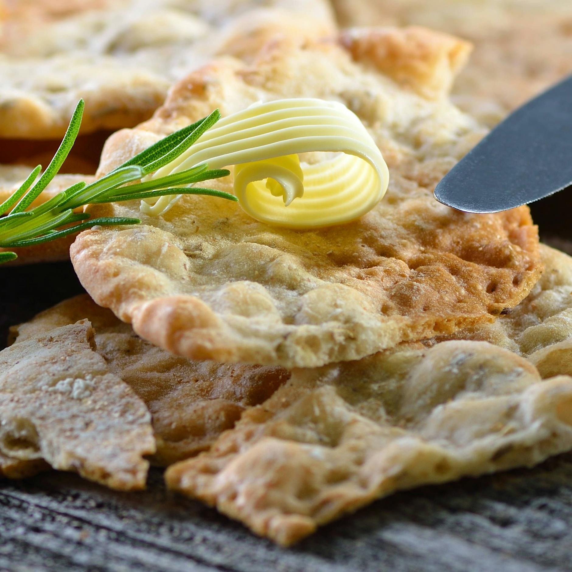 Tolles Rezept! Kennen Sie Schüttelbrot? So backen Sie das Fladenbrot