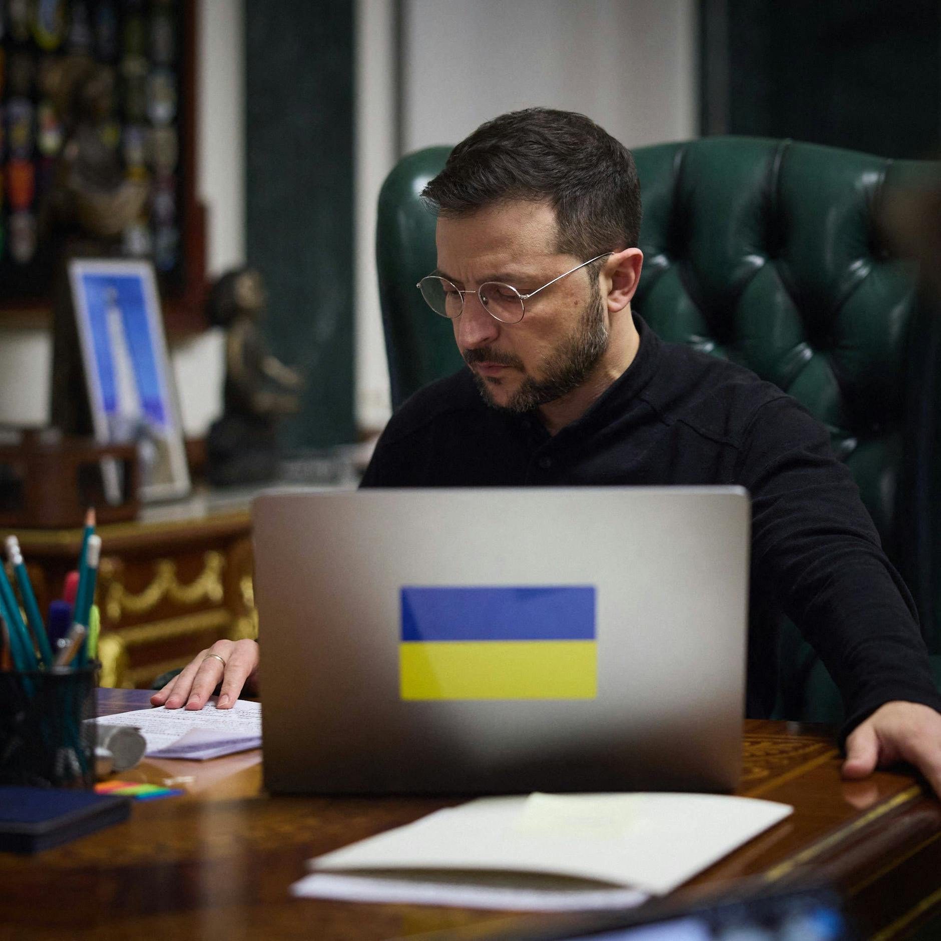 Image - Ukraine-Krieg: Will Selenskyj eine Atombombe? Kiew dementiert Gerüchte