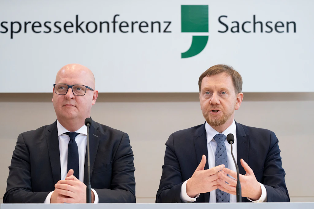 CDU ve SPD azınlık hükümetine ve AfD'ye söz hakkı vermek istiyor