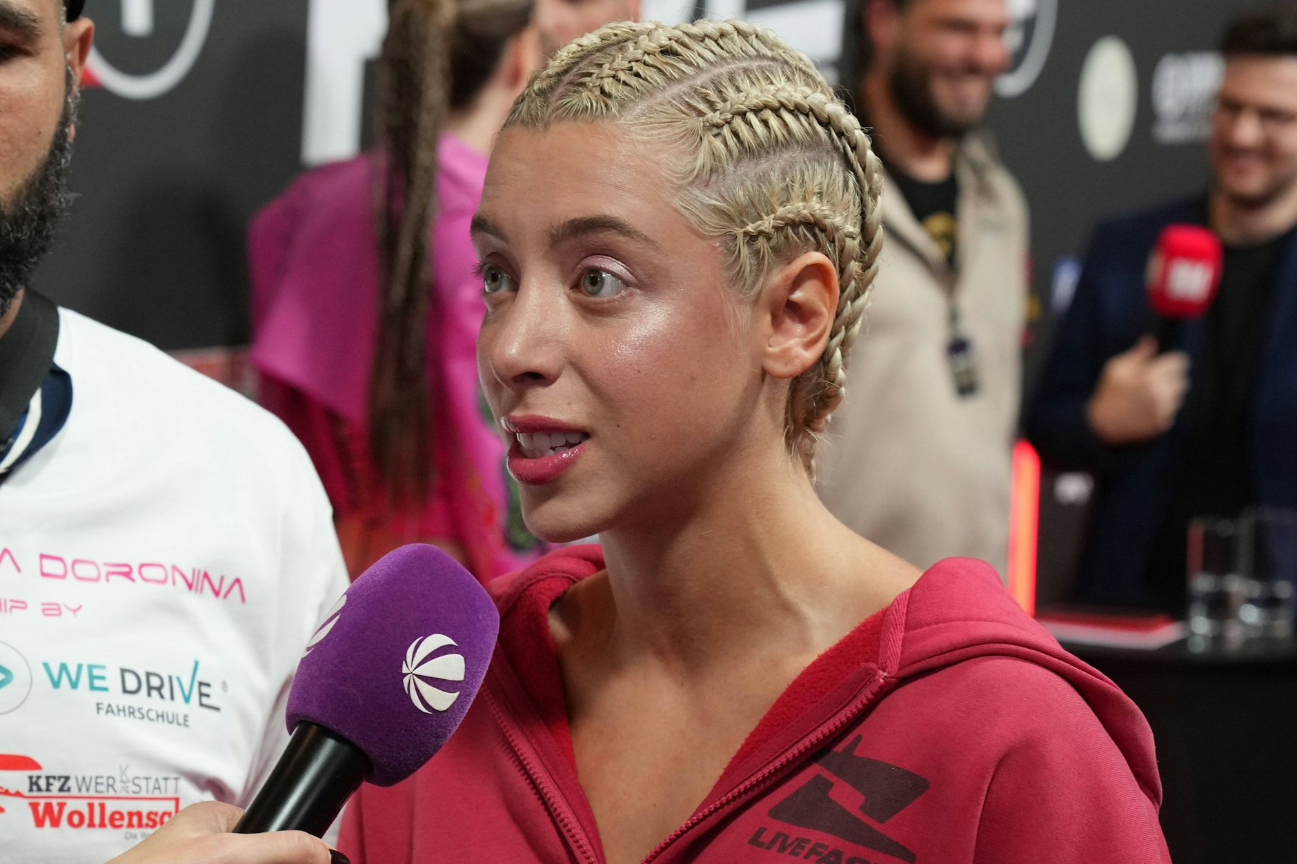 Walentina Doronina beim Fame Fighting 2024.