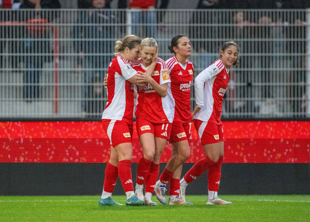 Freiburg'a karşı 0, bir oyuncu bitişe kısa bir süre kala kendini ödüllendirdi