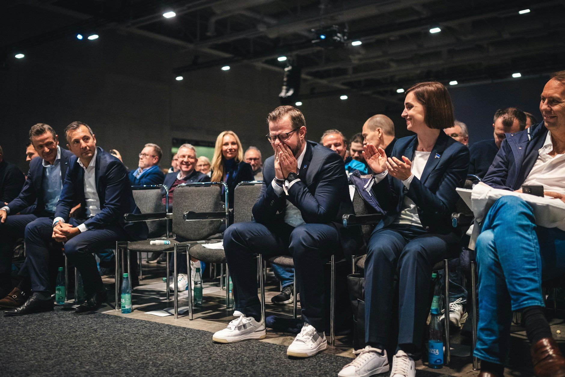 Herthas Präsident Fabian Drescher konnte das Wahlergebnis mit 2983 Stimmen für ihn kaum fassen.
