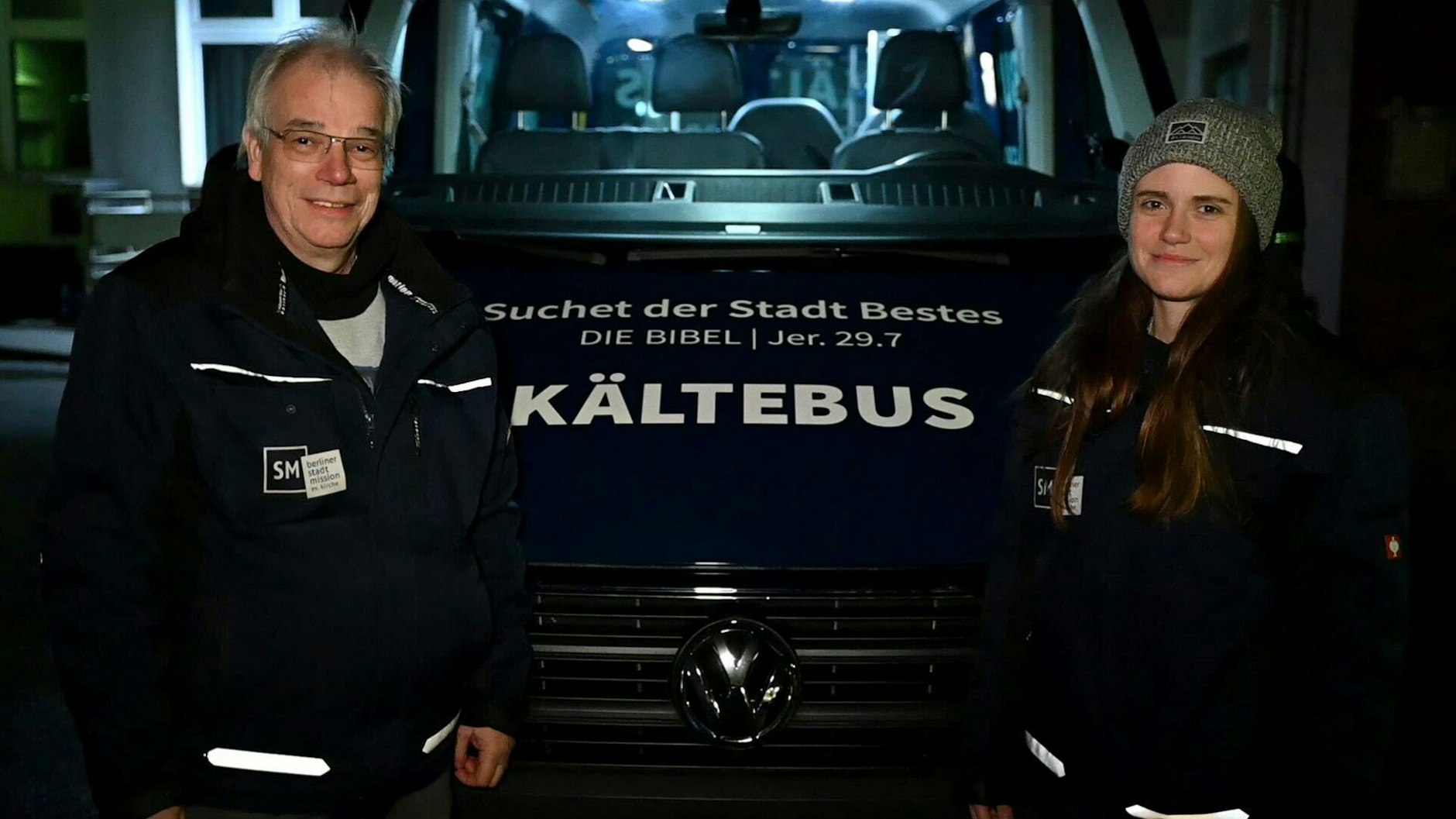 Matthias und Franzi sind Fahrer des Kältebusses der Berliner Stadtmission. 