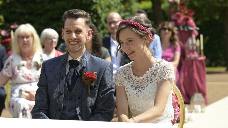Bei „Hochzeit auf den ersten Blick“ erlebten Emma und Christian eine romantische Trauung.