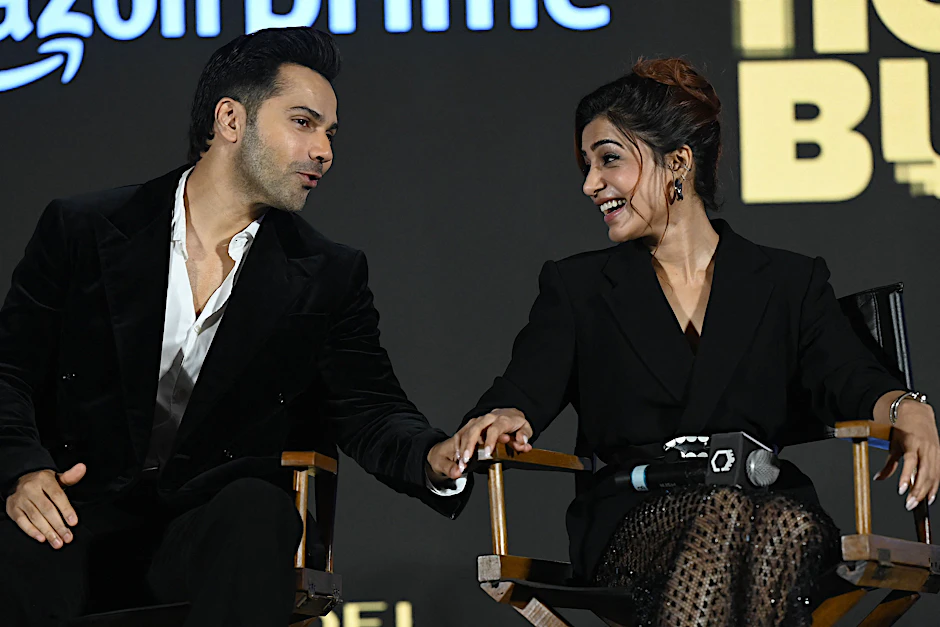 Samantha Ruth Prabhu (r.) und Varun Dhawan spielen die Hauptrollen in der Amazon-Serie „Citadel: Honey Bunny“.