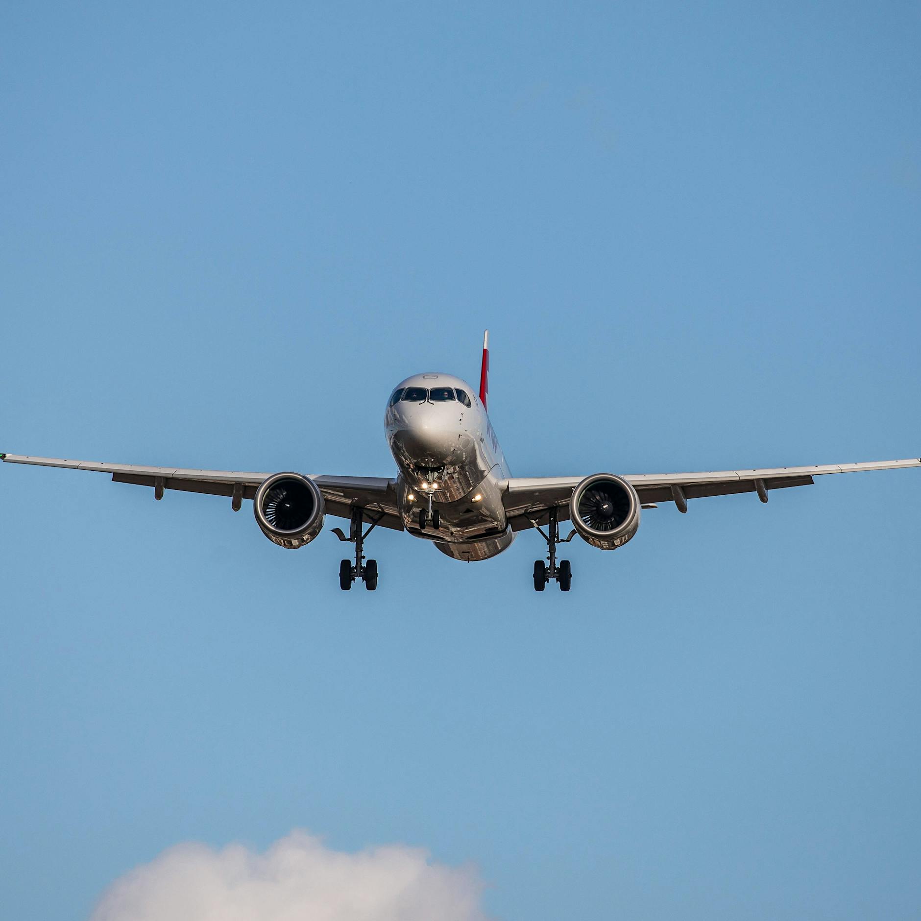 Notfall im Flugzeug: Ursula von der Leyen leistet Erste Hilfe