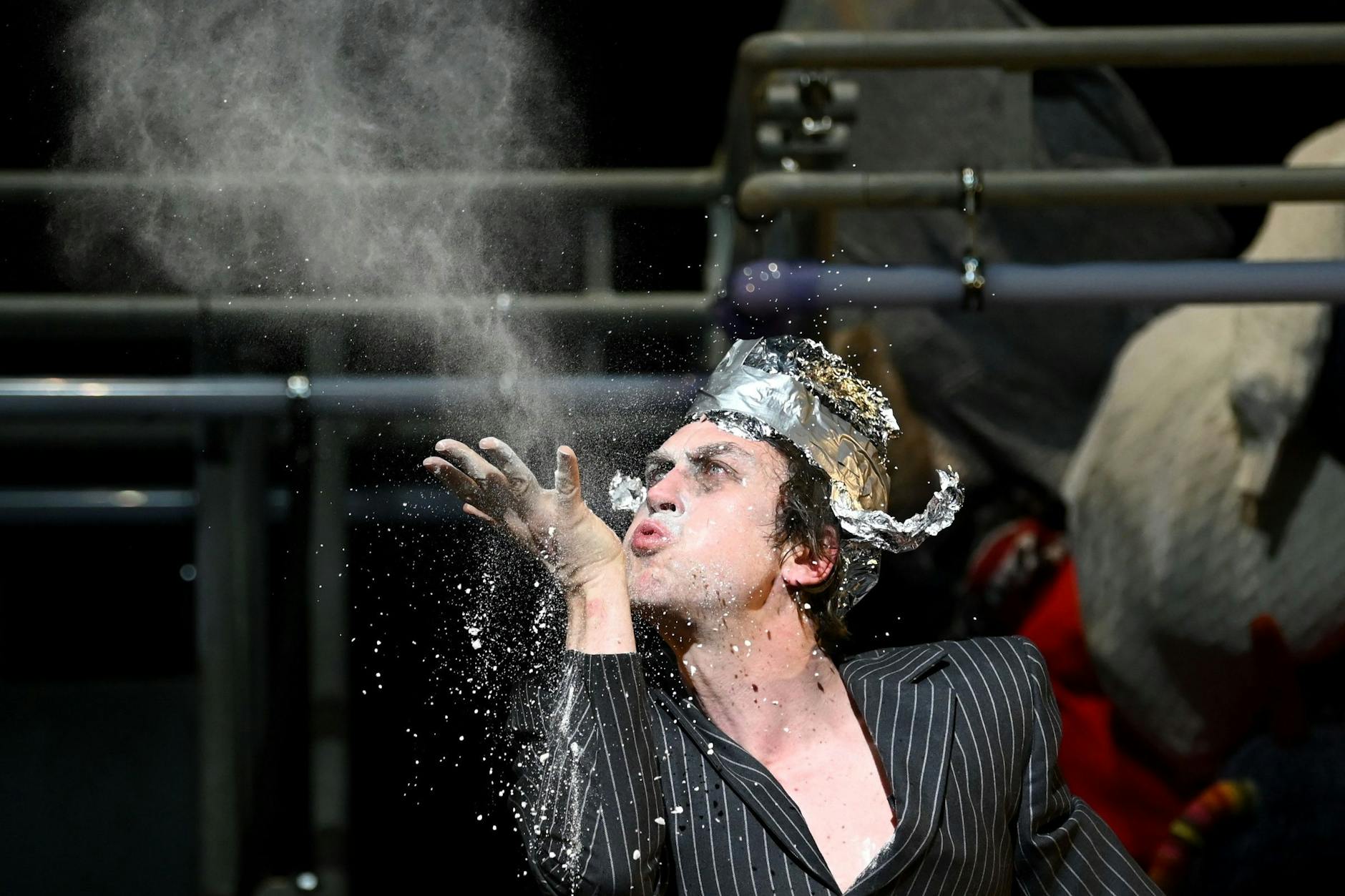 Verpufft jetzt alles? Der Schauspieler Lars Eidinger spielt den „Peer Gynt“ in dem Stück von Henrik Ibsen in der Schaubühne.