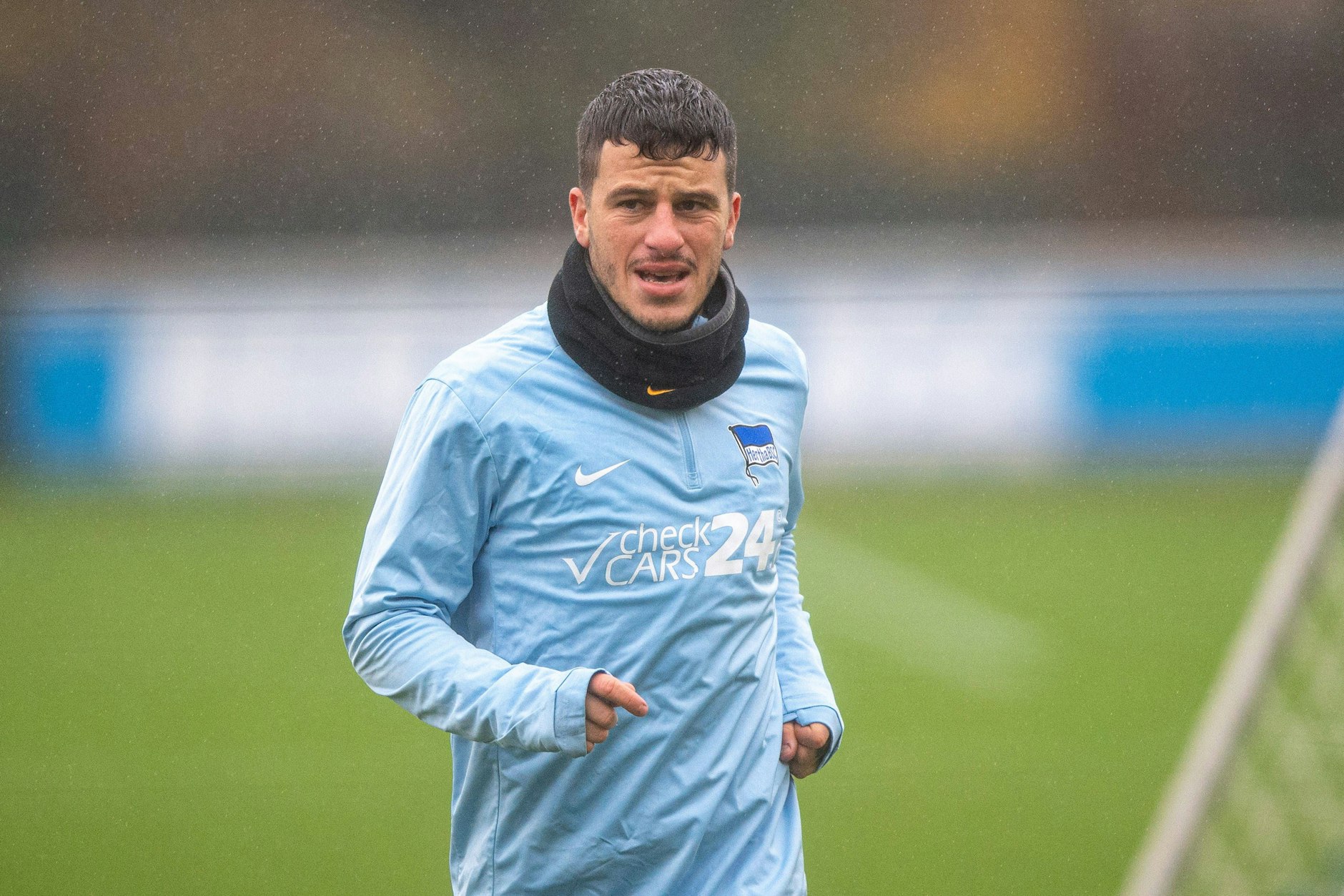 Herthas Mittelfeldboss trainierte an seinem Geburtstag zum ersten Mal wieder mit der Mannschaft. Sein Comeback nach sieben Wochen naht.