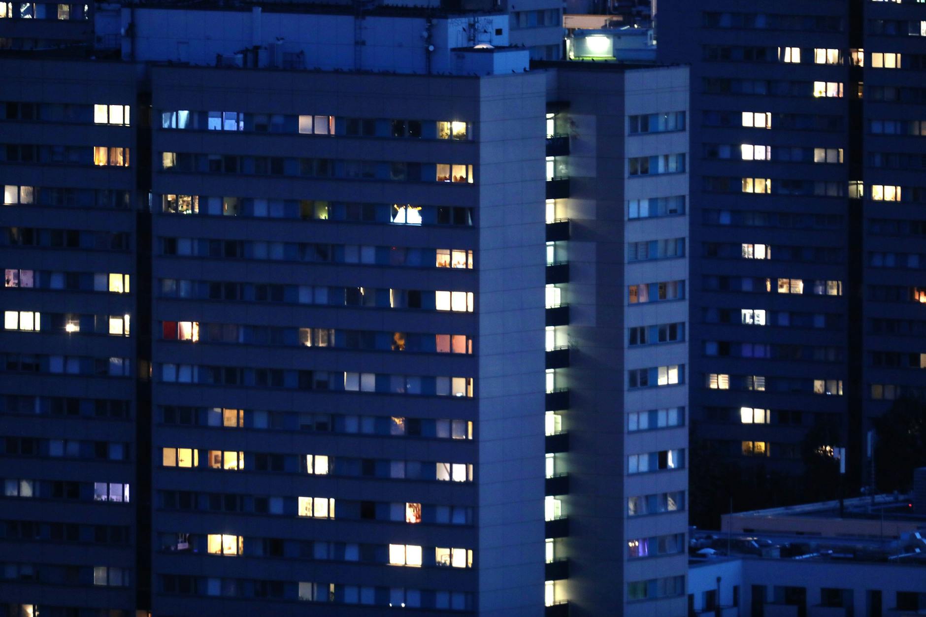 Viele Stromkunden zahlen im neuen Jahr weniger.