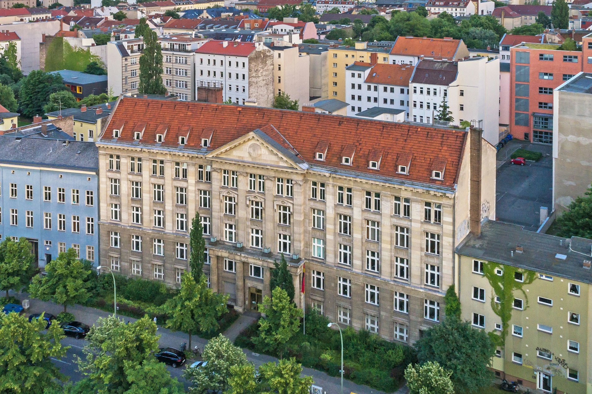 Das historische Verwaltungsgebäude am Tempelhofer Ufer wird saniert und erweitert.