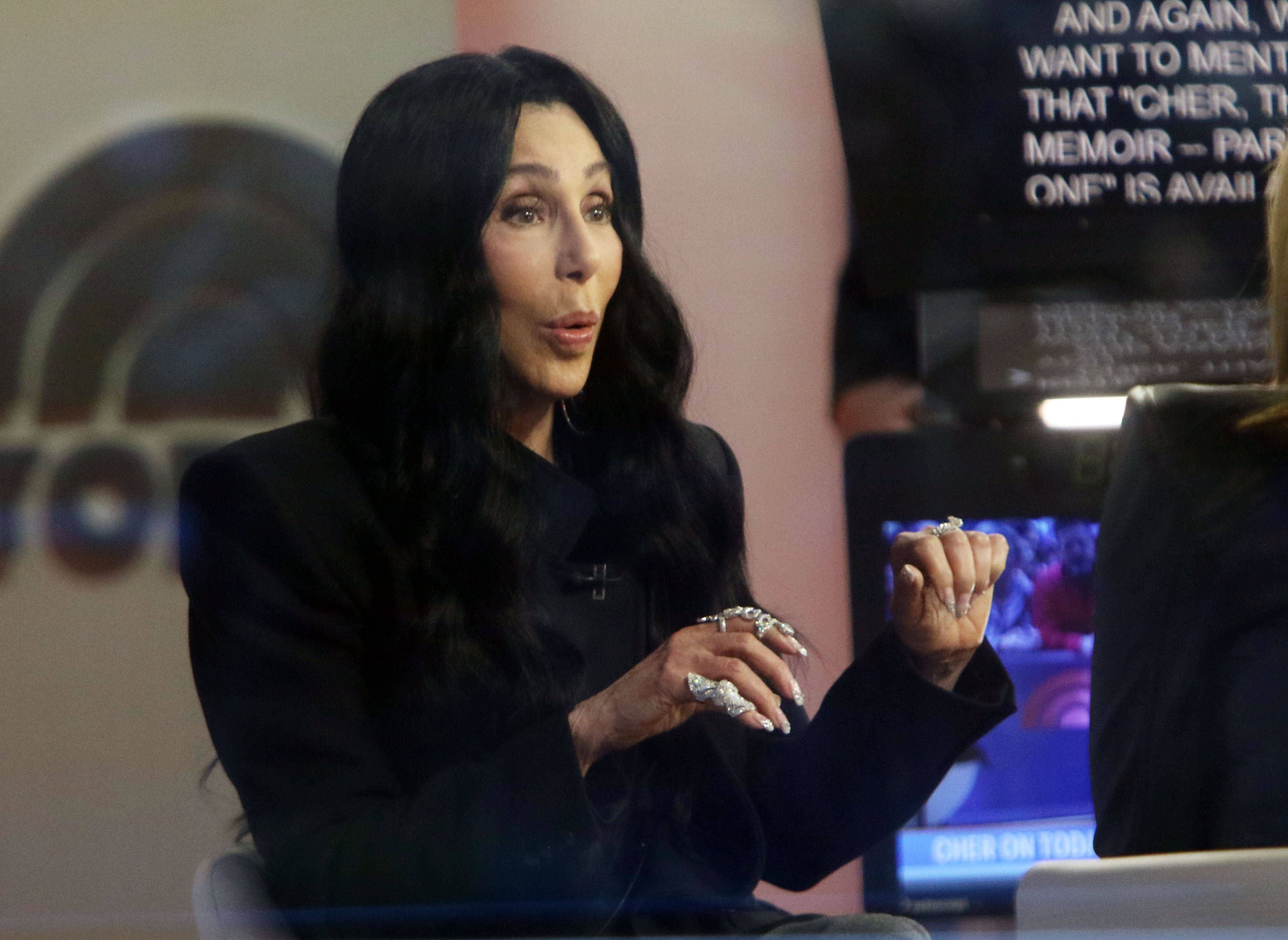 Cher verrät: Nur DIESER Promi-Mann machte Schluss mit ihr