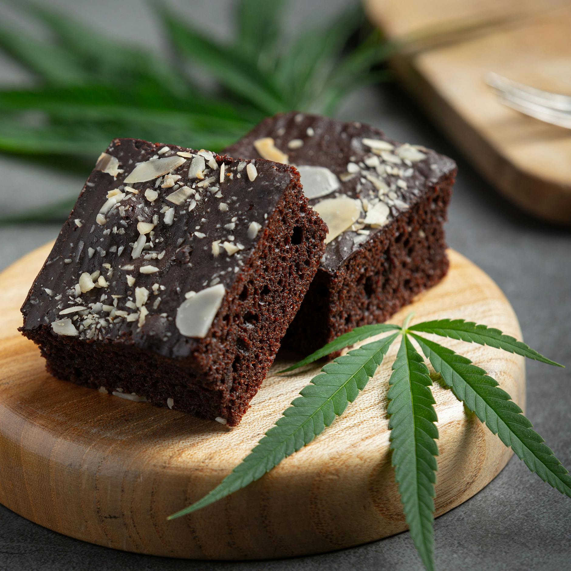 Hasch-Kuchen zu Geburtstag? 14 Schüler mit Halluzinationen in Klinik