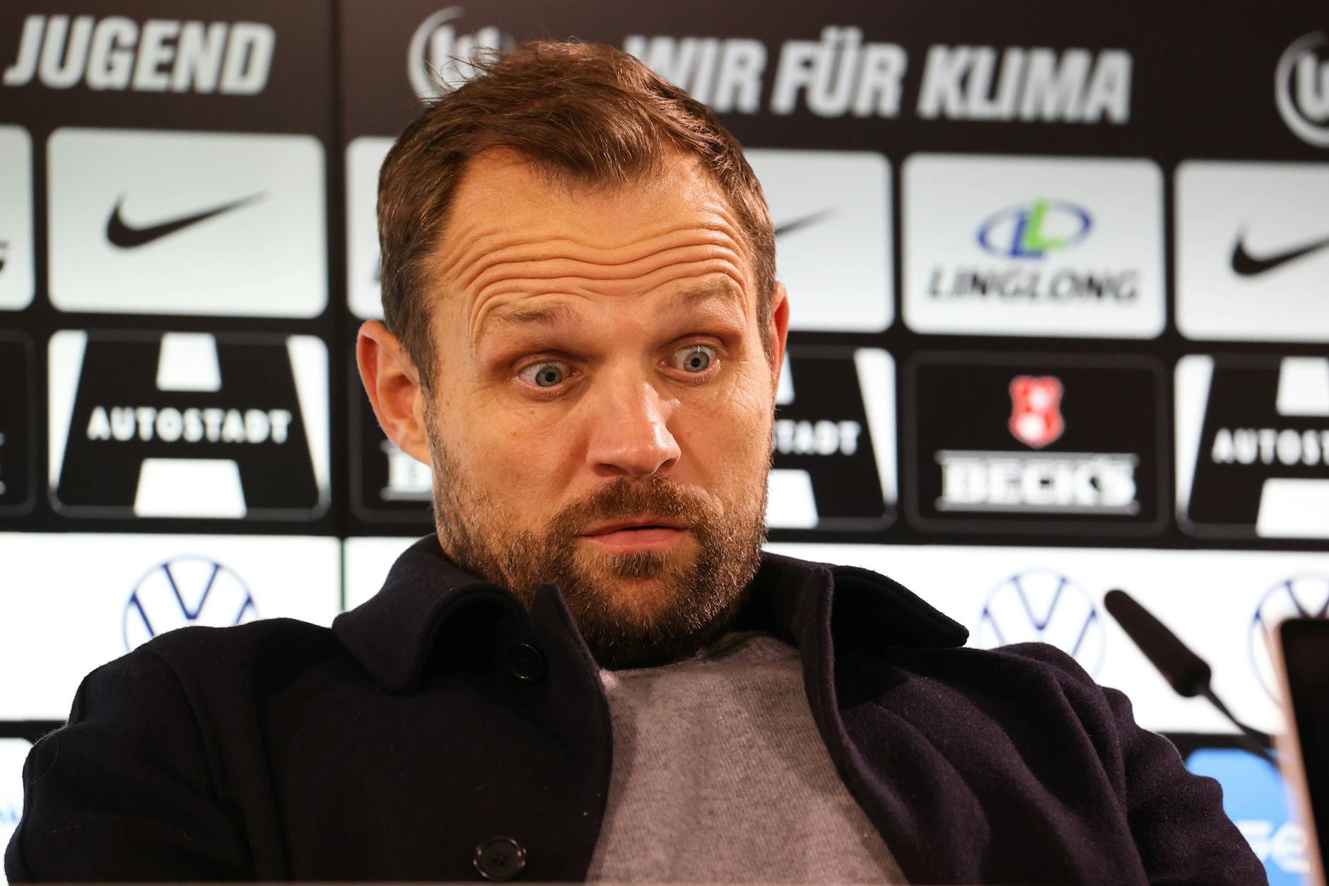 Ist mit der Leistung seiner Mannschaft nicht zufrieden und blickt mit Respekt auf die kommenden Aufgaben: Union-Trainer Bo Svensson.