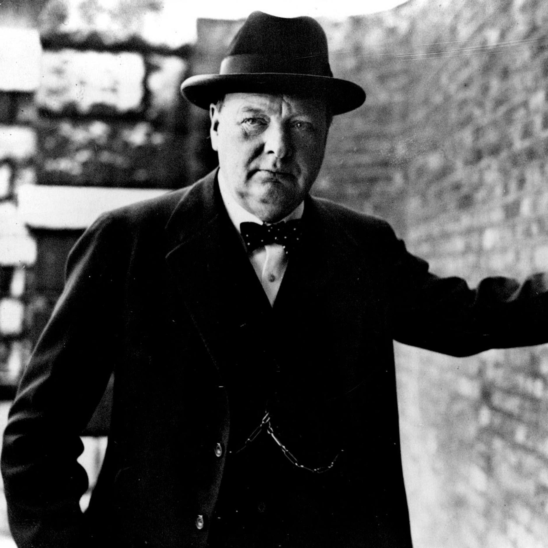 Image - Zum 150. Geburtstag von Mythos Winston Churchill: Held des Westens oder kolonialistischer Schurke?
